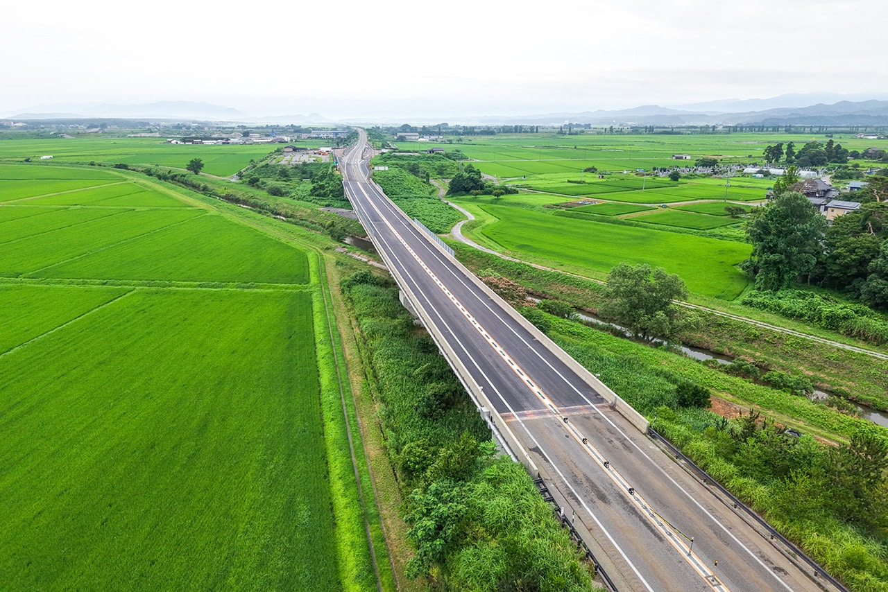 道路完成景観 R7日東道舗装修繕工事